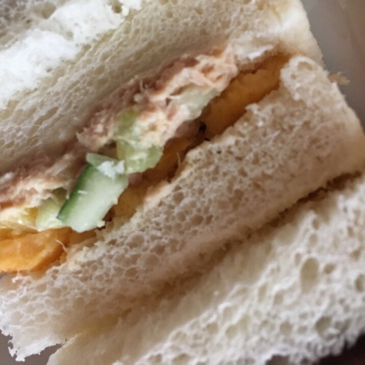 卵とツナときゅうりのサンドイッチ